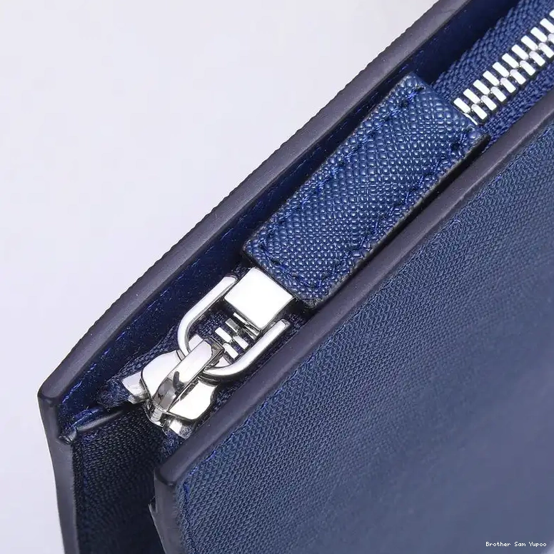 Brother Sam 2112YZ0070 Bag Prada 0412